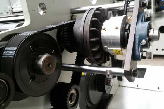 氣動離合器NAC在覆膜機(jī)上的安裝應(yīng)用